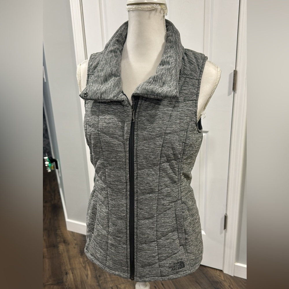 The North Face Women's Charcoal Quilted Vest